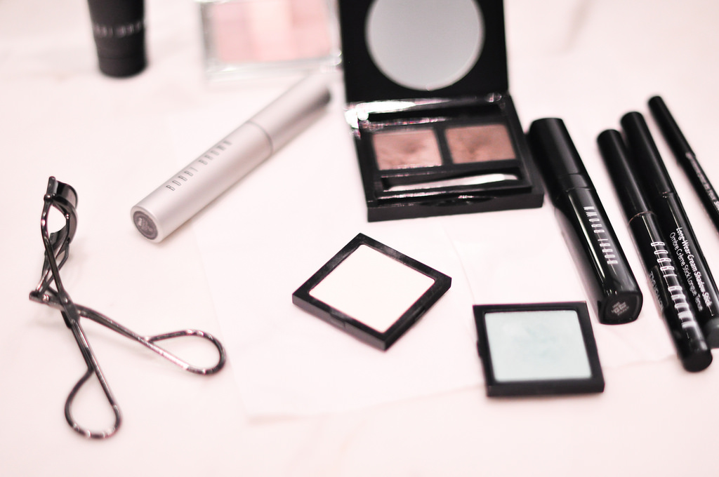 bobbi brown smokey eyes