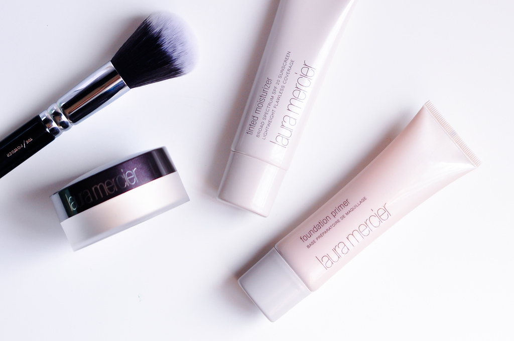 Laura Mercier Flawless