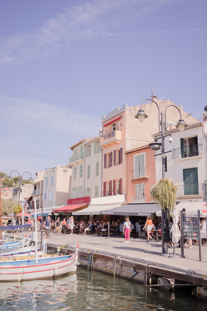 onceoverlightly cassis travel